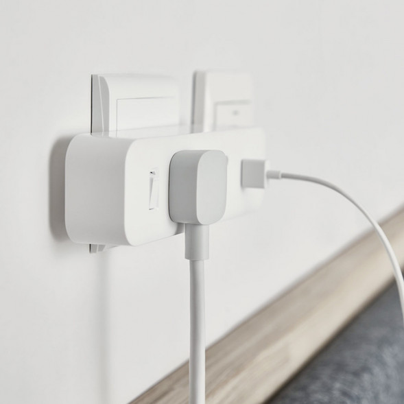 Xiaomi Mijia 2-bit converter 2-bit converter white with 2 ports USB 2A fast charging 17177